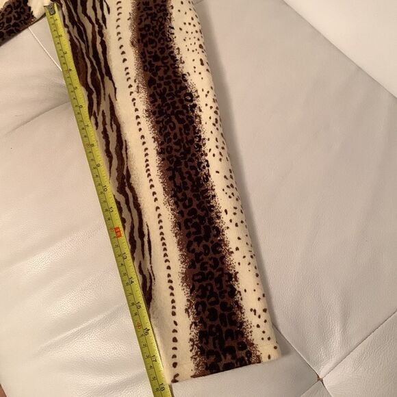 C.M.Chapes Women’s Long Sleeve Sweater Size L - Picture 5 of 8